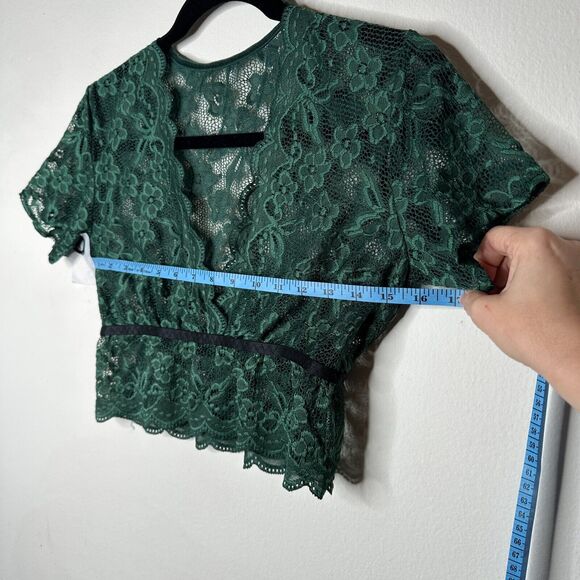 Stunning Sheer Emerald Green Floral Lace Deep V-Neck Short Sleeve Crop Top Small - Picture 6 of 8